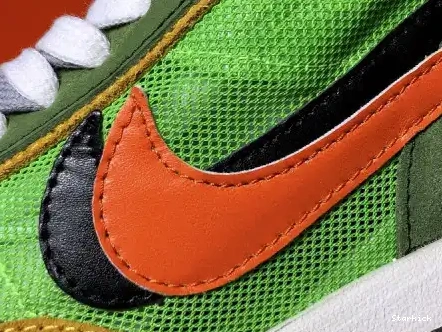 Nike BV0073-300 LD sacai Green Gusto  Waffle 0604